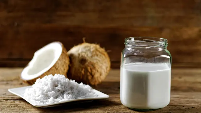 menyimpan santan kelapa