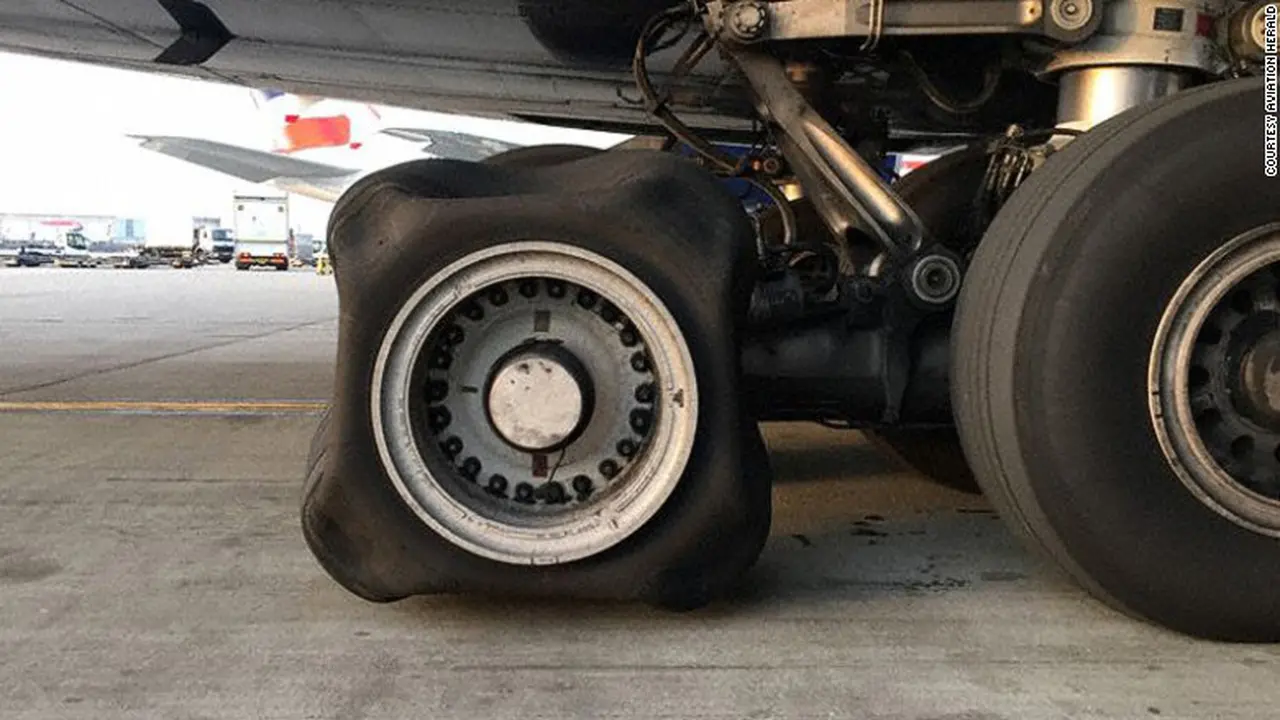 Ban 'Kempes' Secara Misterius, British Airways Tetap Terbang