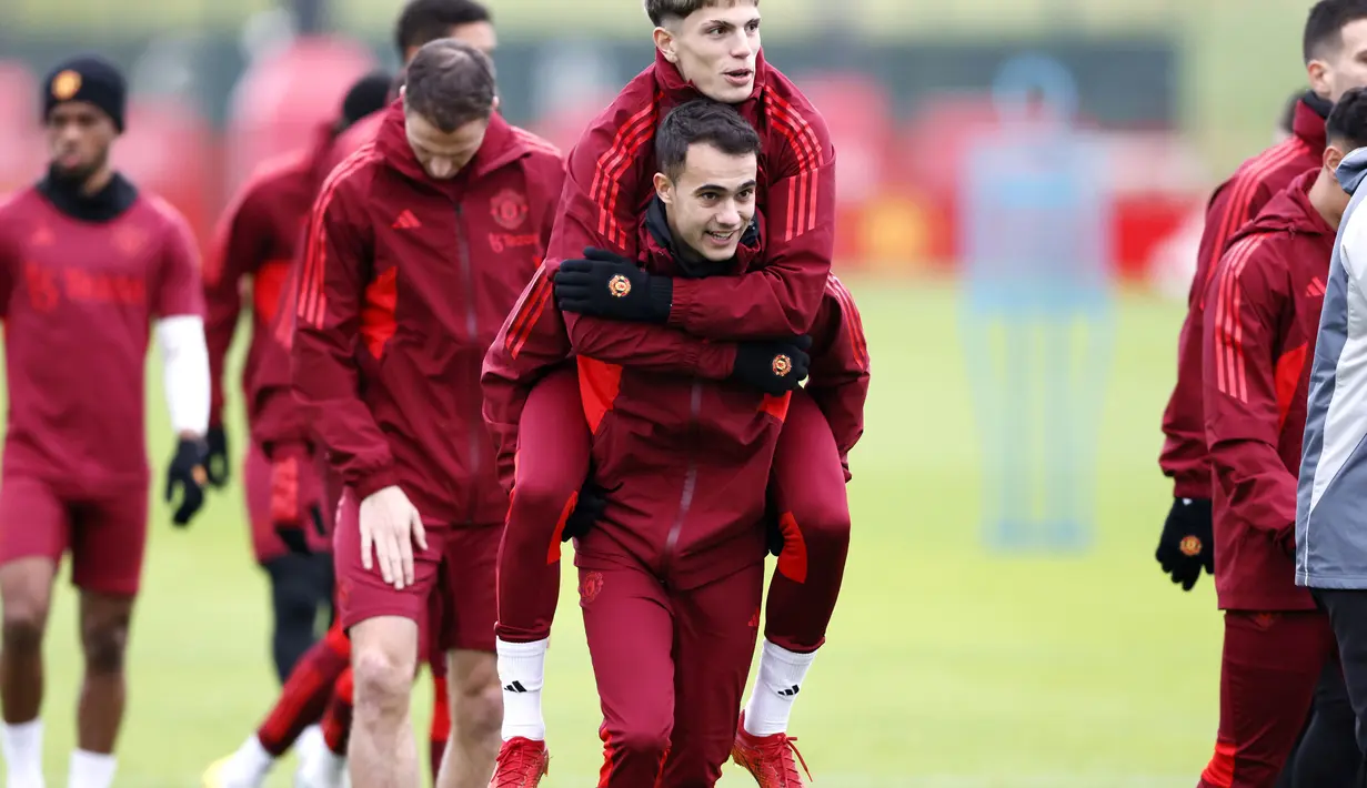 <p>Peluang Manchester United untuk lolos ke babak 16 besar Liga Champions terbilang sangat tipis. (Richard Sellers/PA via AP)</p>
