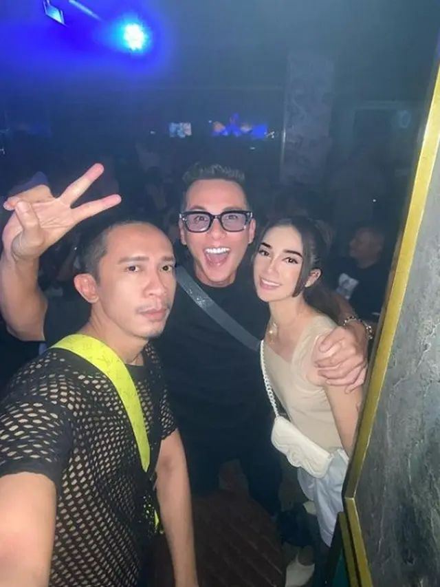 Ussy Sulistiawaty bersama Andhika dan Aming (Instagram/amingisback)
