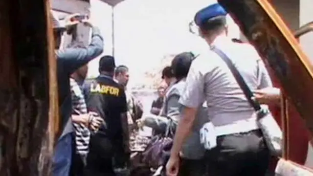 Mapolres Dibakar, DPR Panggil Panglima TNI dan Kapolri