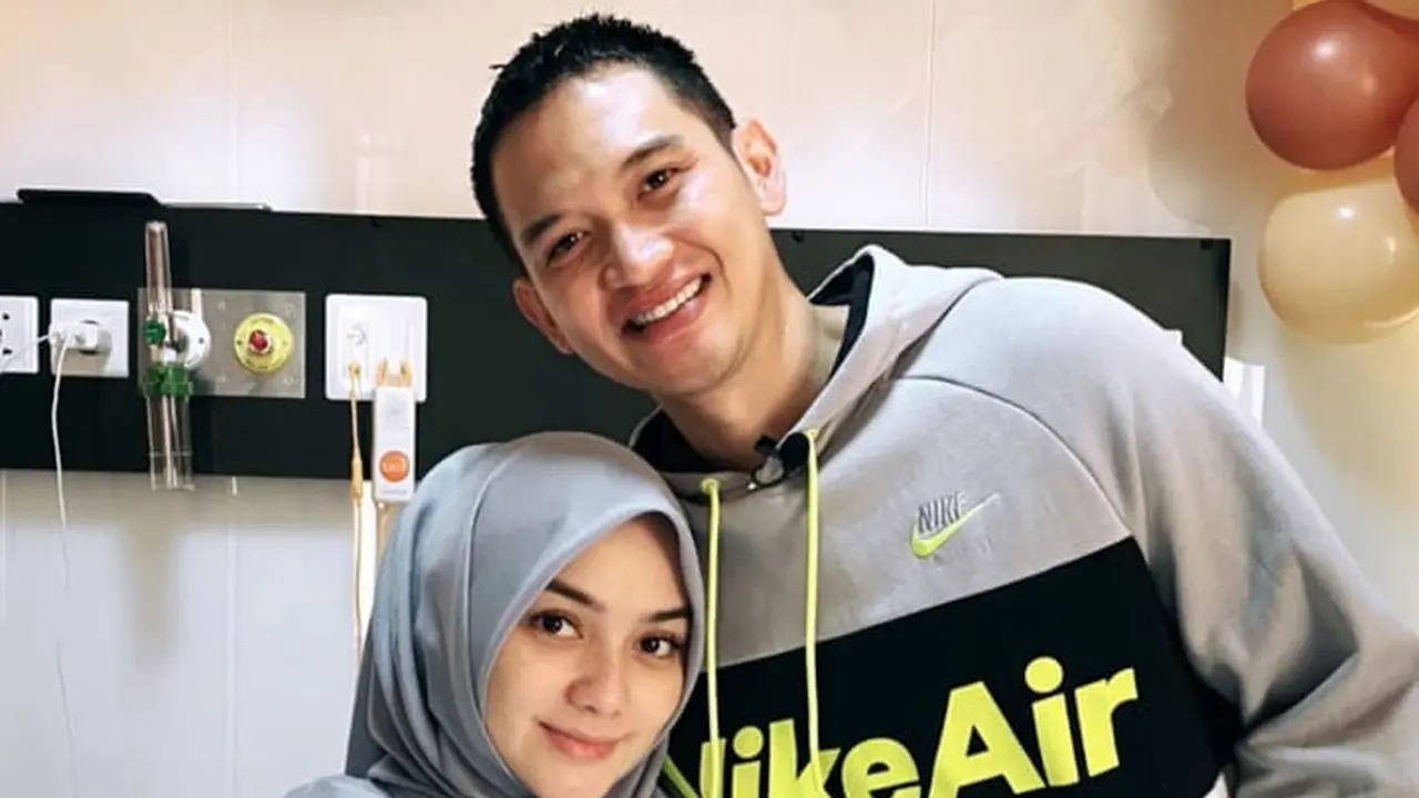 Citra Kirana dan Rezky Aditya jelang persalinan caesar (Instagram Stories)