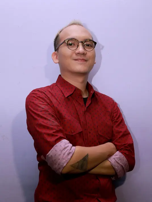 Egi John. 3 tahun lalu, ia harus merasakan pahitnya perceraian. Keinginannya untuk menikah sekali seumur hidup pun harus kandas. (Galih W. Satria/Bintang.com)