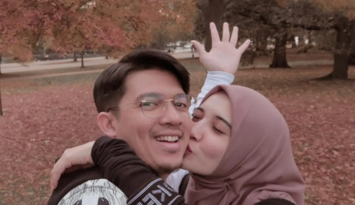Zaskia Sungkar dan Irwansyah