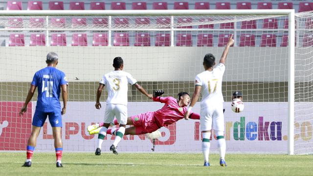 FOTO: Gol Ahmad Nufiandani Bawa Persikabo 1973 Ungguli Arema 1-0 di Babak Pertama