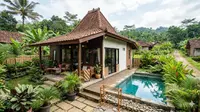 8 Inspirasi Desain Rumah Kampung Modern Plus Kolam Renang Ukuran 2x3 Meter