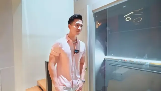 Rumah pertama Verrel Bramasta. (Foto: YouTube/Fuji An)