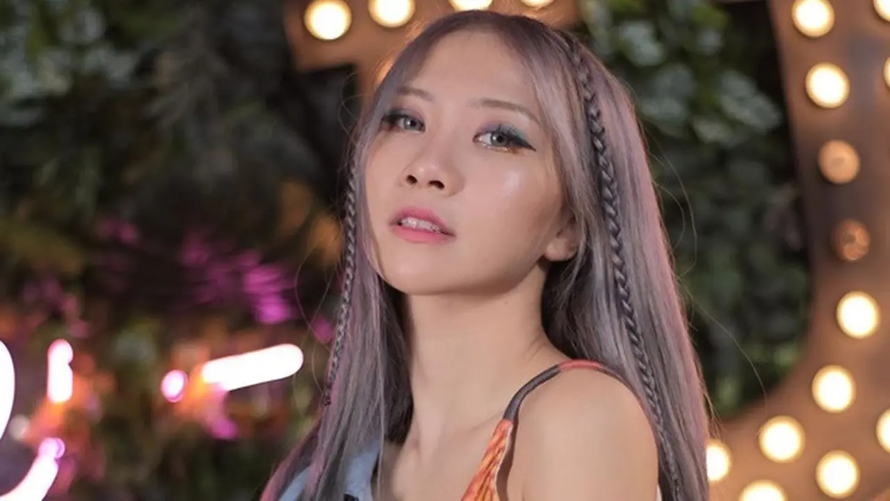 6 Potret Natya Shina, Influencer yang Punya Penampilan Bak Idol Korea