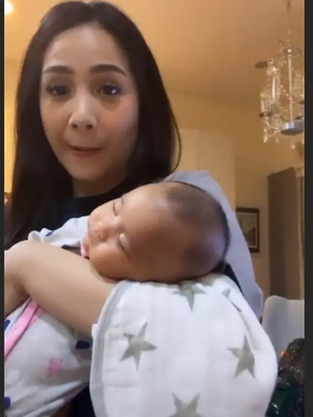 6 Momen Kebersamaan Raffi Ahmad dan Nagita Slavina dengan Anak Kembar Syahnaz Sadiqah