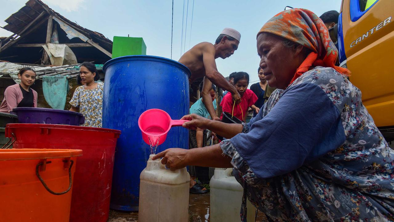 Kekeringan Meluas Ribuan Warga Bogor Kesulitan Air Bersih