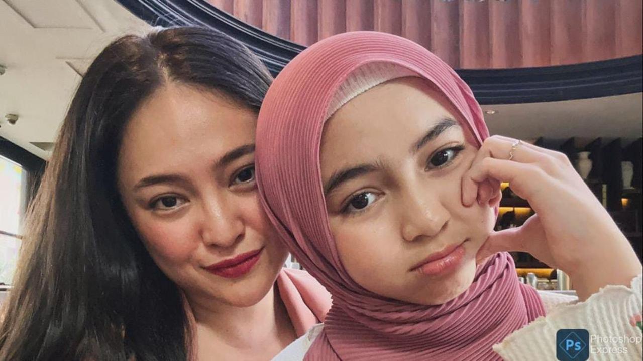 Tampil Pakai Hijab Syar'i, Potret Sienna Putri Marshanda yang Makin Cantik dan Adem Banget