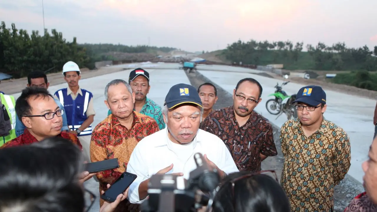 Menteri Pekerjaan Umum dan Perumahan Rakyat, Basuki Hadimuljojo