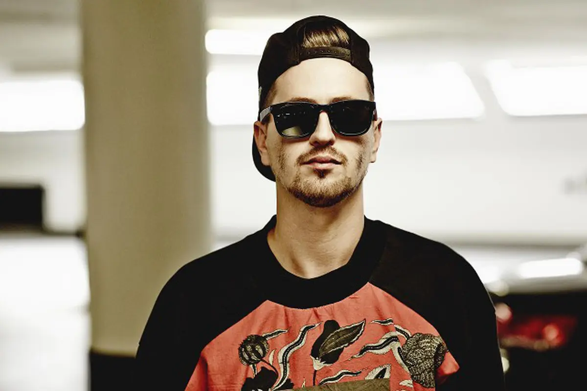 [Bintang] Robin Schulz