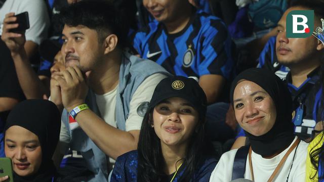 Foto: Deretan Suporter Cantik di Nobar Liga Champions Bersama Inter Club Indonesia