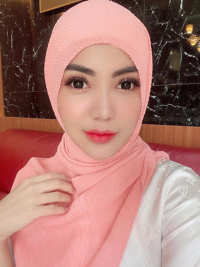 7 Potret Terbaru Bella Shofie yang Kini Putuskan Berhijab
