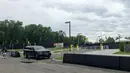 Suasana di sekitar Bryant University, Rhode Island, Amerika Serikat, Senin (22/6/2026), menjelang sesi latihan Timnas Ghana. Area latihan The Black Stars dipasangi pembatas dan pengamanan ketat sebagai bagian dari persiapan menghadapi Inggris pada laga Grup L Piala Dunia 2026. (KLY Sports/Hery Kurniawan/Adv/Powerade)