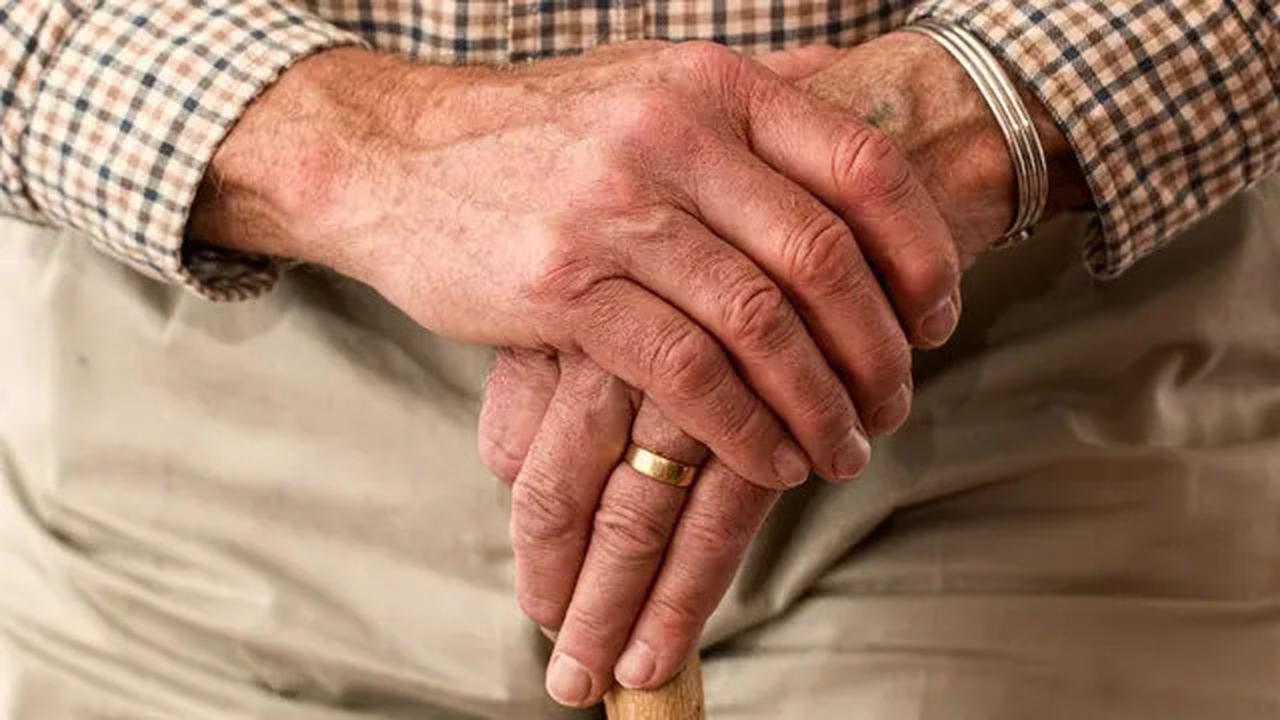 Unik, di Jepang Anda Bisa Sewa Nenek-Nenek dengan Tarif Rp375.000 per Jam
