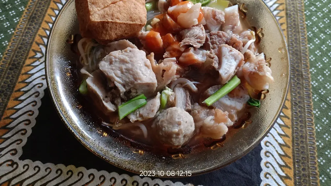 Rekomendasi Tempat Makan Bakso Enak di Cibinong 2026