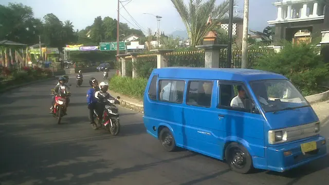 angkot puncak
