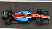 Pebalap Manor Racing asal Indonesia, Rio Haryanto. (Bola.com/Twitter/Manor Racing)