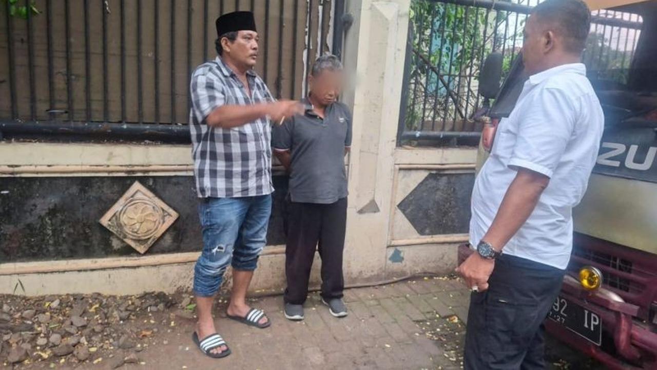 Pedagang Takoyaki Cabuli Anak di Kalideres, Polisi Amankan Pelaku MI (52)