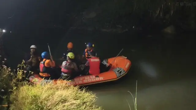 Tim SAR cari dua remaja hilang di sungai cisadane Bogor