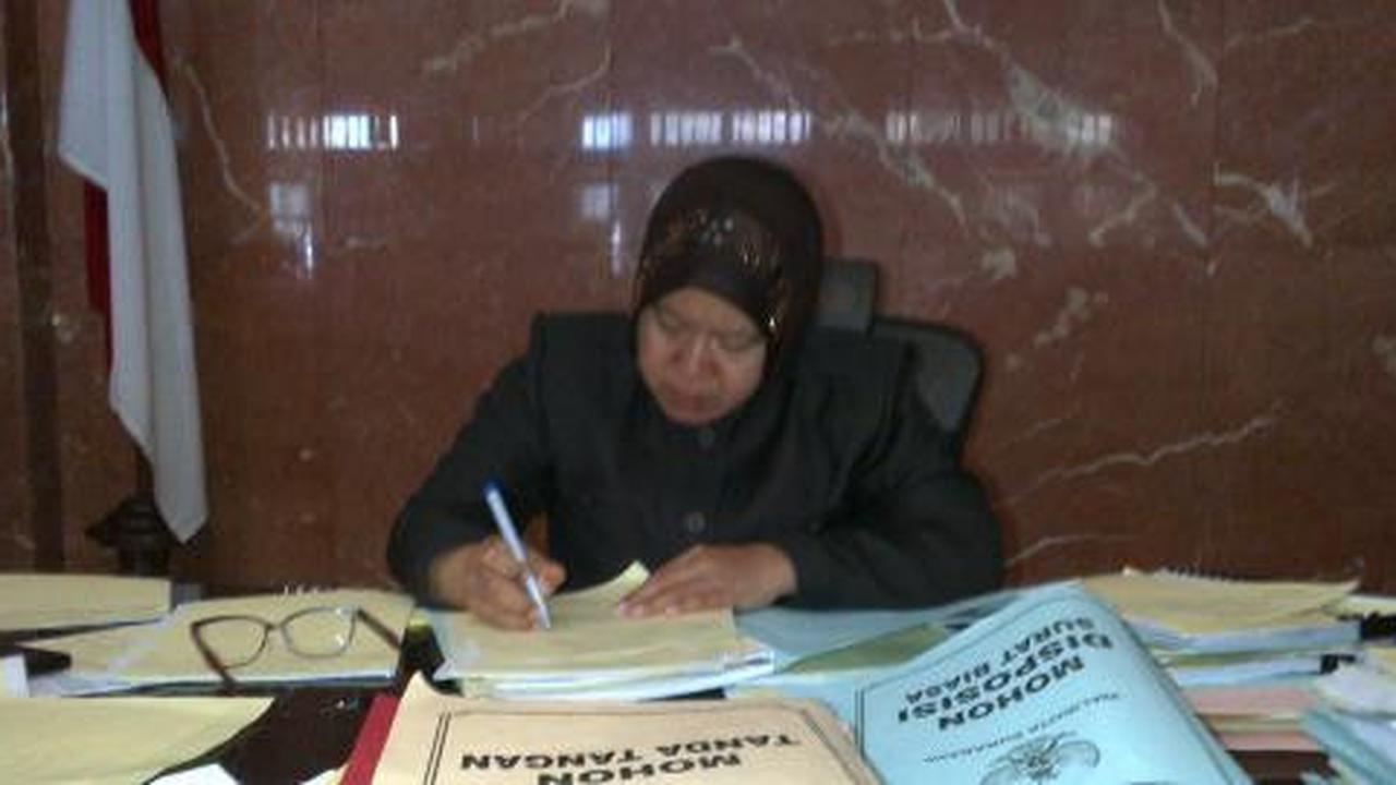 Masuk nominasi terbaik dunia, Risma tidak ingin sombong