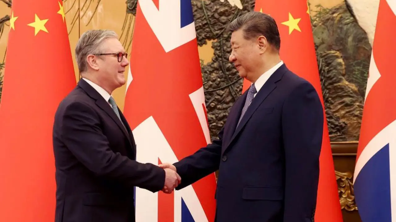 PM Inggris Keir Starmer saat bertemu dengan Presiden China Xi Jinping di Beijing pada Kamis (29/1/2026).