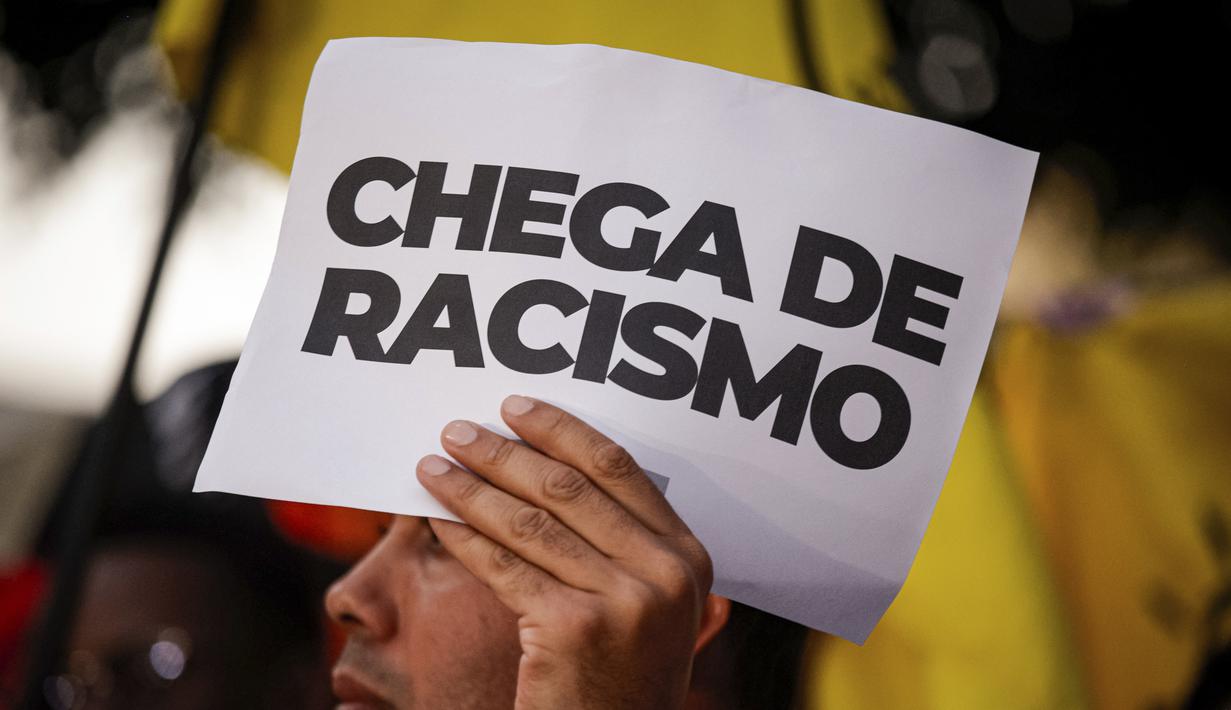 Itu bukan kali pertama pemain sayap berusia 22 tahun itu menjadi sasaran rasisme dari penonton. (AP Photo/Tuane Fernandes)