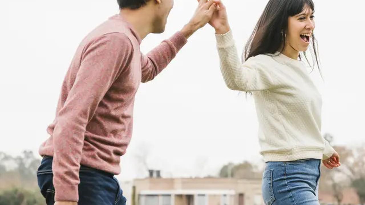 Membangun Hubungan Kuat, Ini 8 Kebiasaan yang Membuat Cinta Bertahan Lama