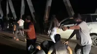 Kurir Sabu Tabrak Mobil Polisi di Jeneponto