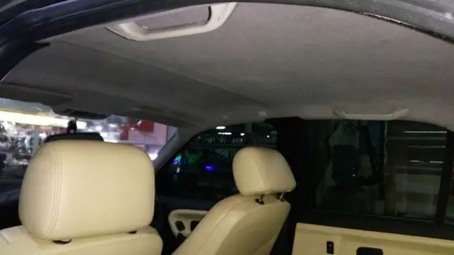Plafon mobil