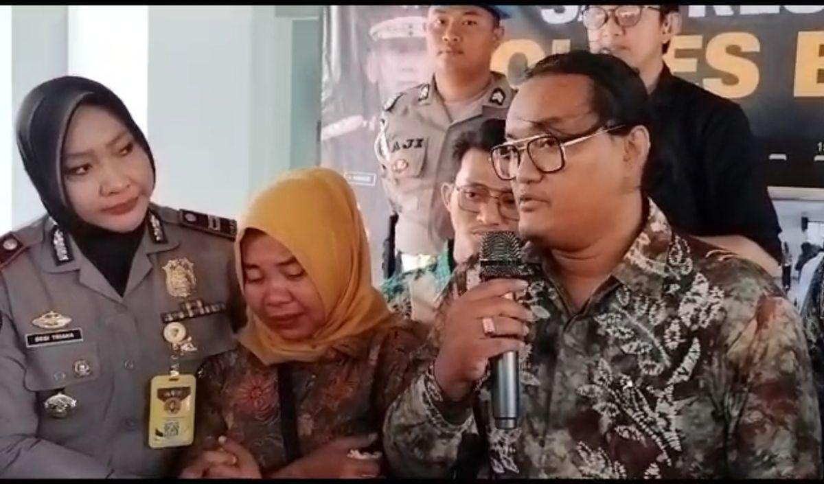 Tes DNA dilakukan untuk membuktikan ada tidaknya anak tertukar antara pasien B dengan Siti Mauliah di RS Sentosa sejah setahun lalu.