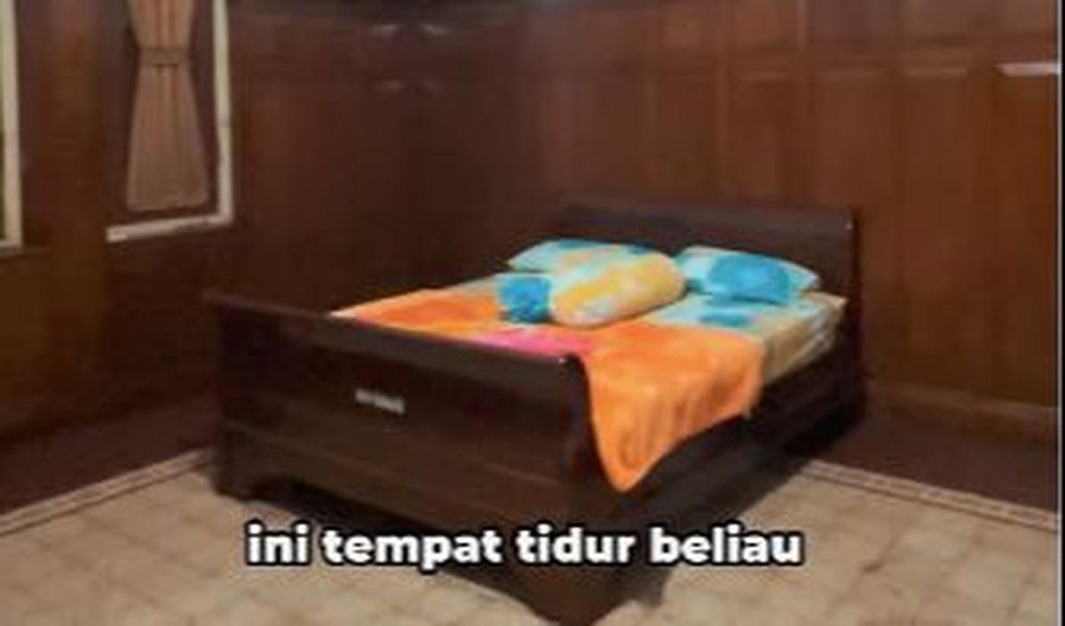 Dalam kunjungan tersebut, Dico juga mendapat kesempatan melihat kamar pribadi Soeharto dulu.&nbsp;<br>