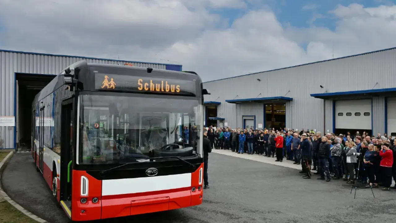 BYD Cetak Tonggak Sejarah: Produksi Bus Listrik ke-1.000 Unit di Eropa (cnEVpost)