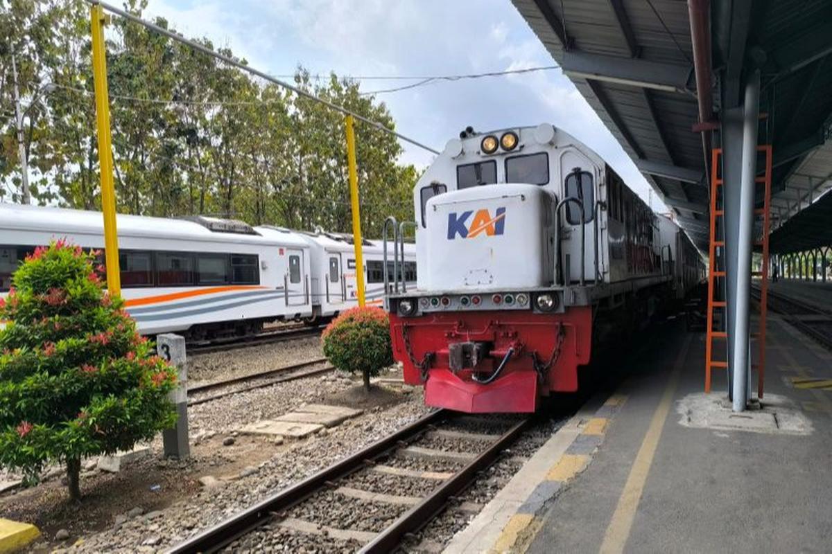 ilustrasi kereta