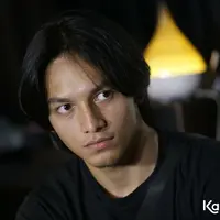 Film Jailangkung yang ditayangkan pada 2017 silam kembali dibuat sekuelnya. Film garapan Jose Poernomo dan Rizal Mantovani itu kembali mengandeng Amanda Rawles dan Jefri Nichol sebagai pemeran utamanya. (Agus Apriyanto/Kapanlagi.com)