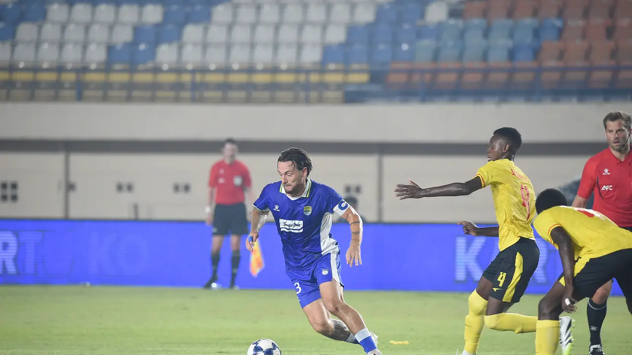 Pemain Persib, Marc Klok