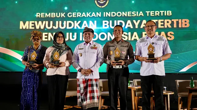 Menko Polhukam Hadi Tjahjanto berharap Gerakan Indonesia Tertib (GIT) dapat menjadi pioneer pembangunan karakter masyarakat yang tertib.