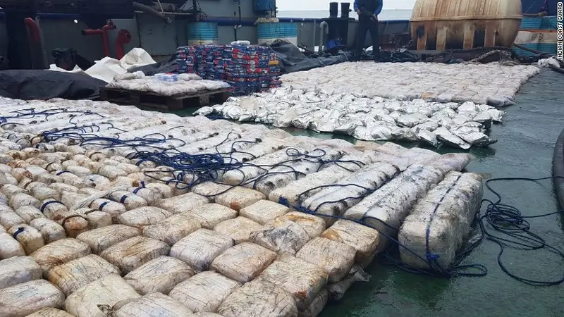 Penyitaan 1,5 ton heroin di pesisir pantai India. (Indian Coast Guard)