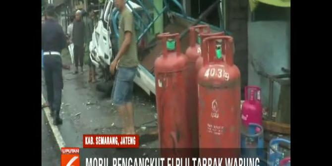 Mobil Muatan Gas Elpiji Tabrak Warung di Semarang, 4 Orang Terluka
