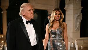 Melania Trump dan Donald Trump. (dok. Jim WATSON / AFP).