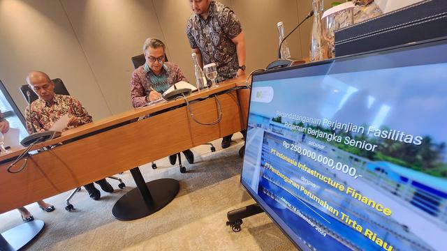 Indonesia Infrastructure Finance (IIF) kembali mempertegas komitmennya dalam mendukung pembangunan infrastruktur air bersih di Indonesia, khususnya di wilayah Sumatra.