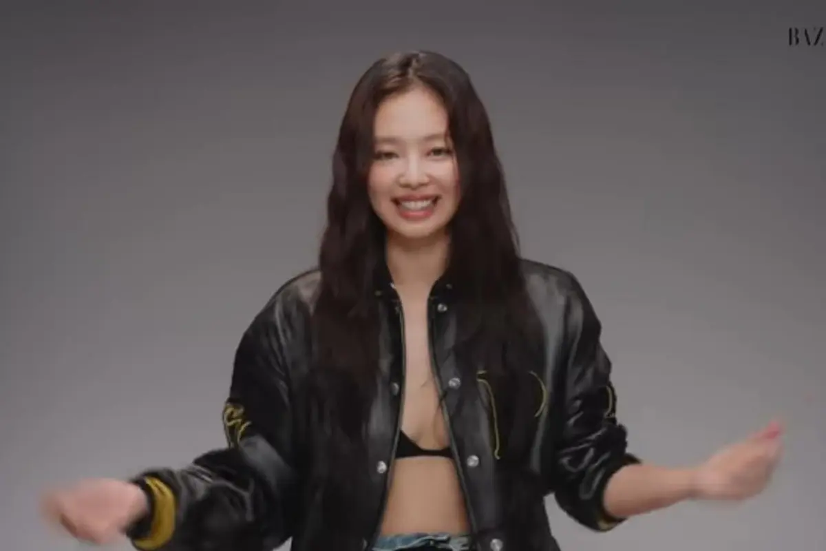 Jennie BLACKPINK pada wawancara Harper's Bazaar (YouTube/Harper's BAZAAR)