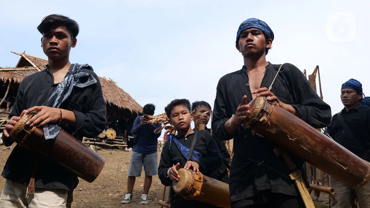 Masyarakat Adat, Siapa Mereka? Ini 7 Macam Masyarakat Adat di Indonesia