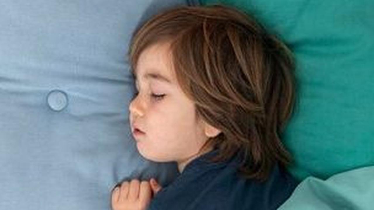 Namun, meskipun sulit, orangtua sebaiknya tetap membujuk anak-anak untuk tidur siang, karena manfaatnya bagi kesehatan anak sangat besar.