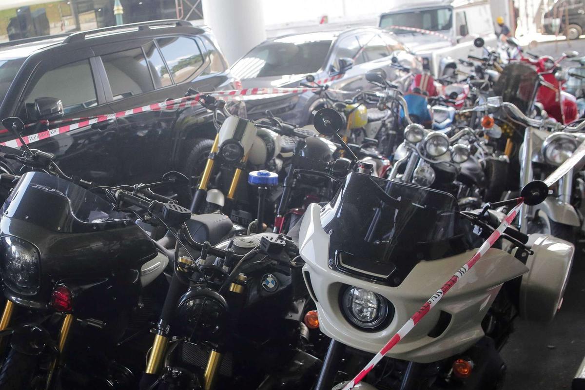 Deretan mobil mewah kasus suap hakim PN Jakarta Pusat disita Kejaksaan Agung