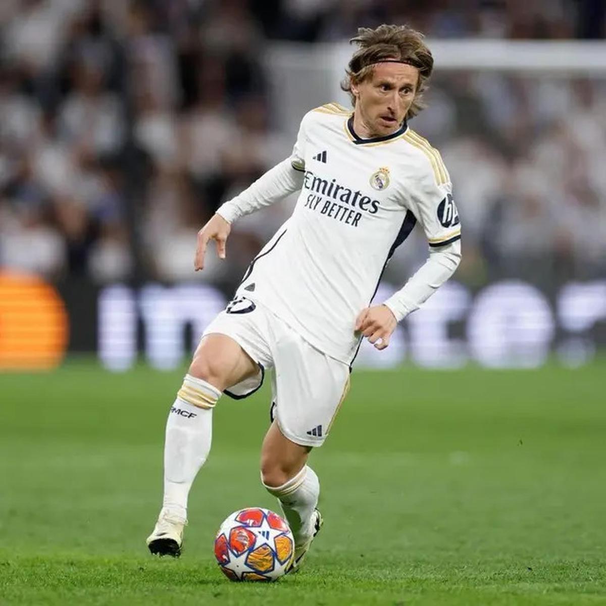 Luka Modric Enggak Ikhlas Real Madrid Keok dari Barcelona di Final Piala Super Spanyol
