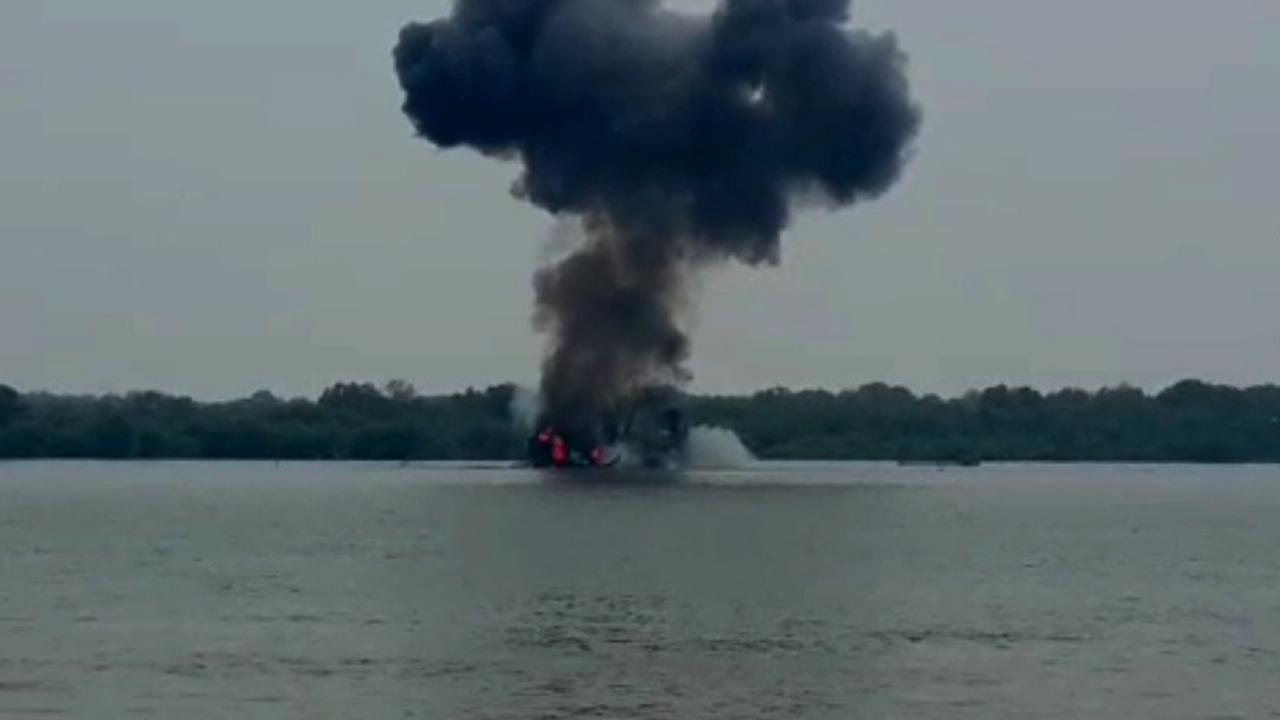 Penenggelaman kapal asing