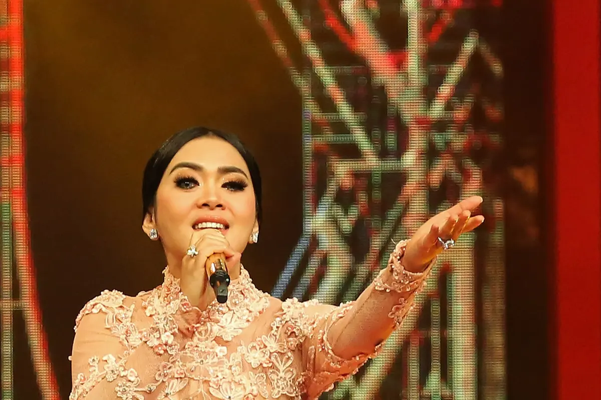 [Bintang] Syahrini